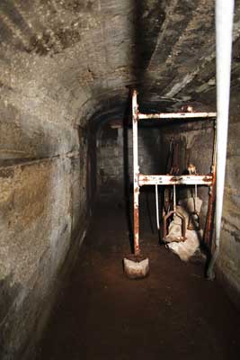 In another part of the building, part of one of those tunnels was actualy accessable.  According to what I was told by my tour guid, this was the very tunnel that lead to the hospital morgue.  Unfortunately the morge is located in the basement which was off limits to tourists due to asbestos hazzards.