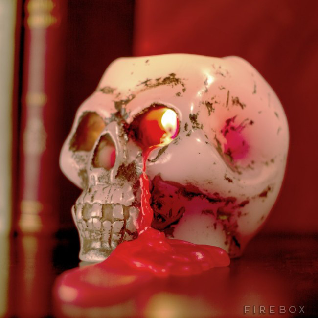 bleeding-skull-candle1-650x650.jpg